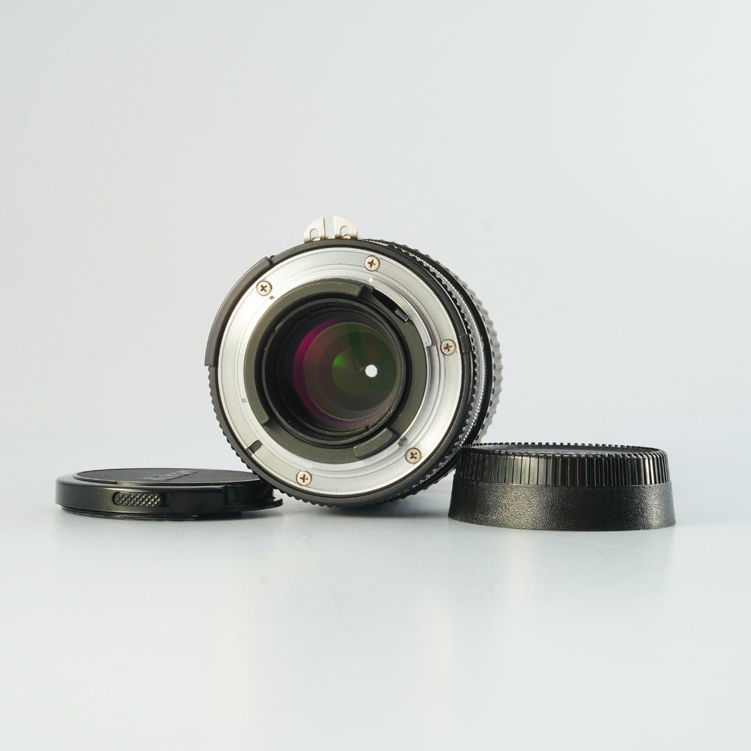 Nikon Ai Nikkor 200mm f4 - Filem.sg