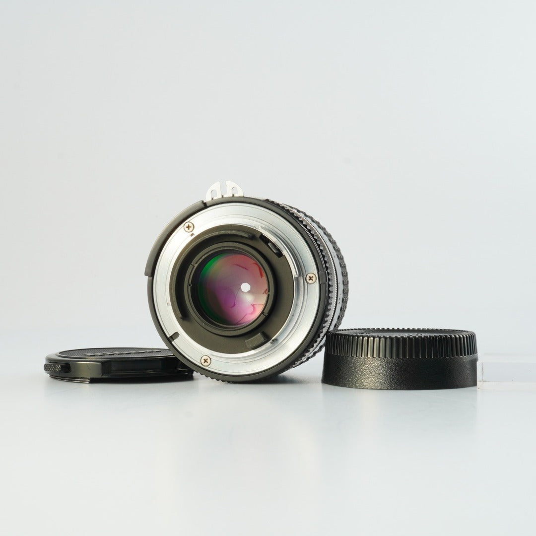Nikon Ai Nikkor 35mm f2 - Filem.sg