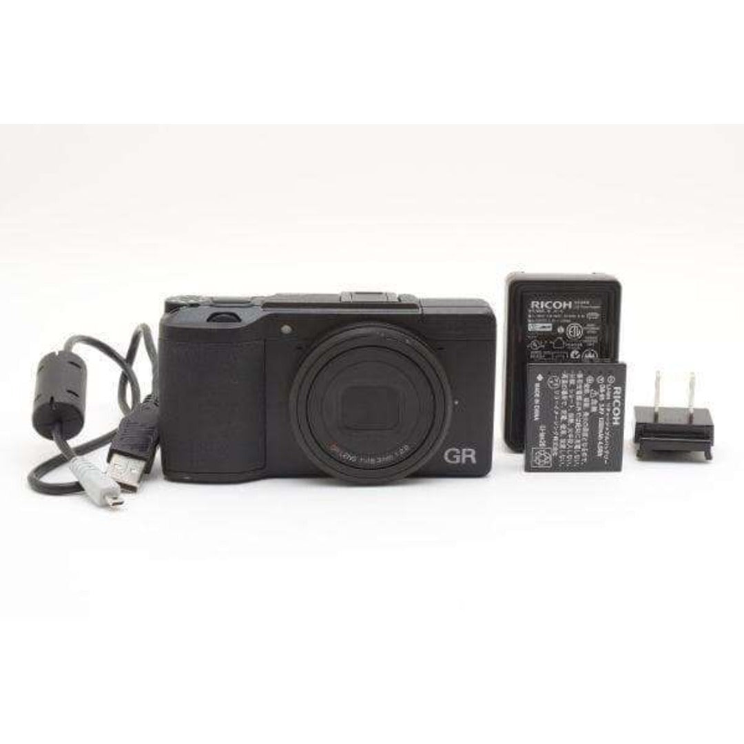 Ricoh GR II - Filem.sg