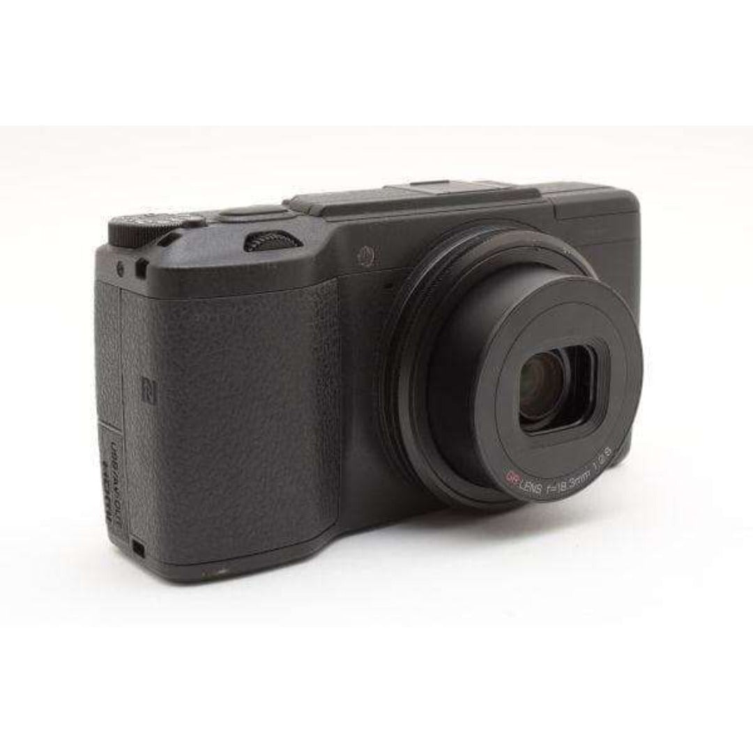 Ricoh GR II - Filem.sg