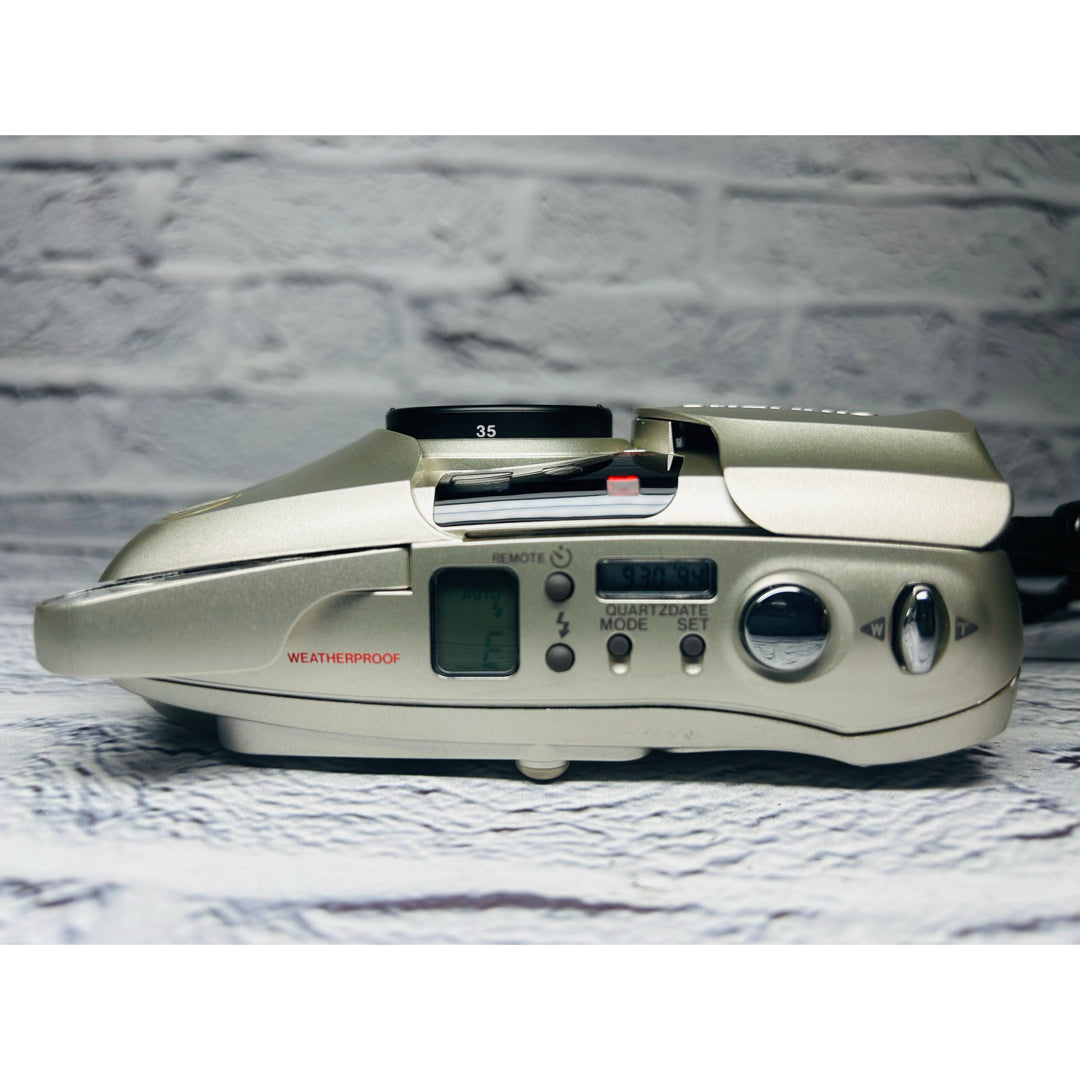 Olympus mju Zoom 70 Deluxe - Filem.sg