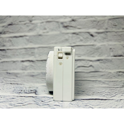 Nikon Coolpix P340 (White) - Filem.sg