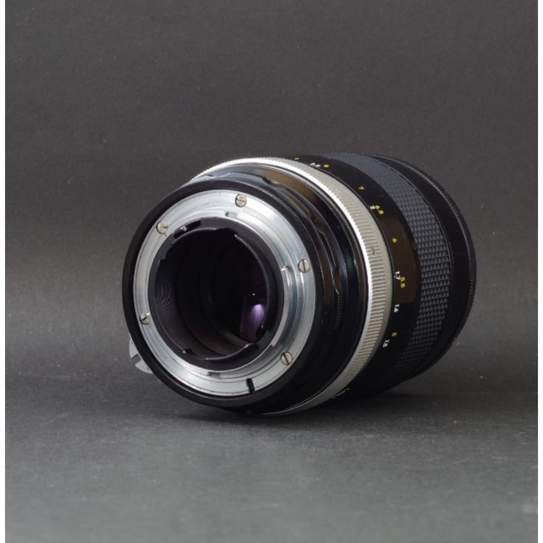 Nikon NIKKOR-Q Auto 135mm f/2.8 non-Ai - Filem.sg