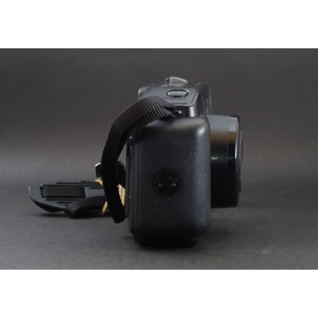 Canon Autoboy Zoom Super - Filem.sg