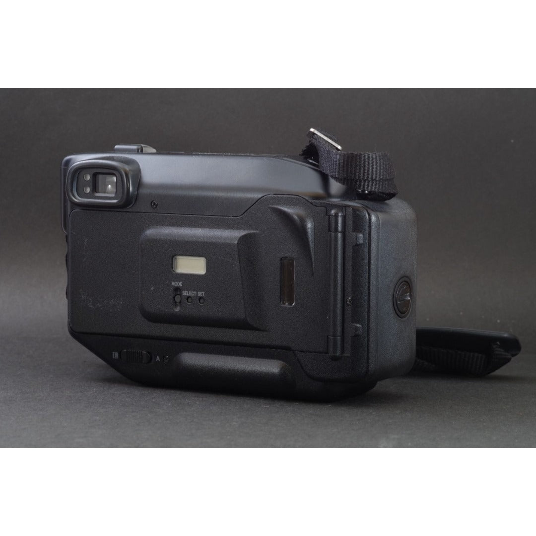 Canon Autoboy Zoom Super - Filem.sg