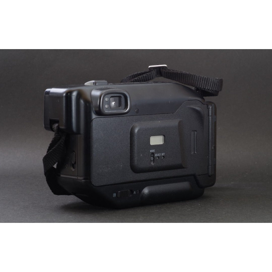 Canon Autoboy Zoom Super - Filem.sg