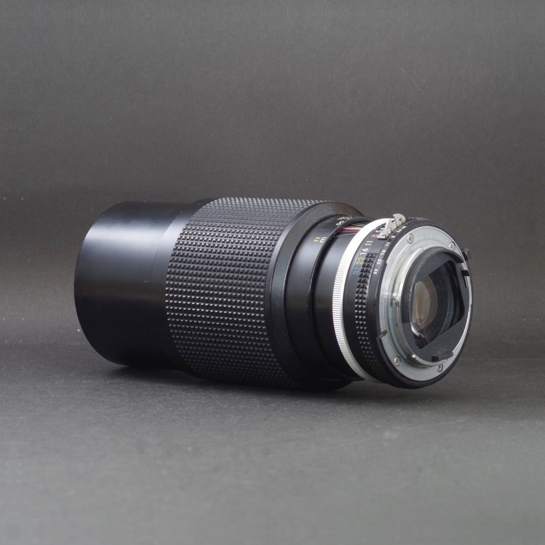Nikon Zoom-NIKKOR 80-200mm f/4.5 Ai - Filem.sg