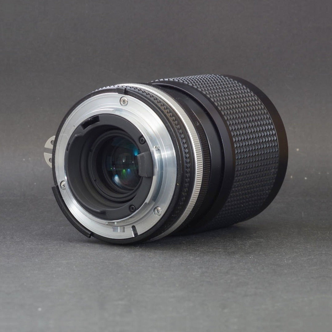 Nikon Zoom-NIKKOR 35-105mm f/3.5-4.5 Ai-S - Filem.sg