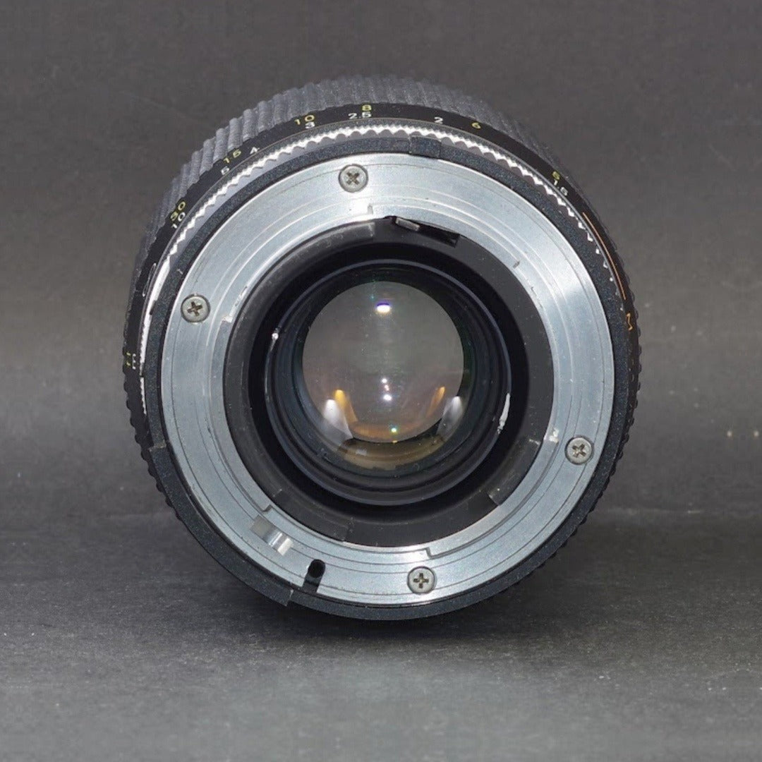 Nikon Zoom-NIKKOR 35-135mm f/3.5-4.5 Ai-S - Filem.sg