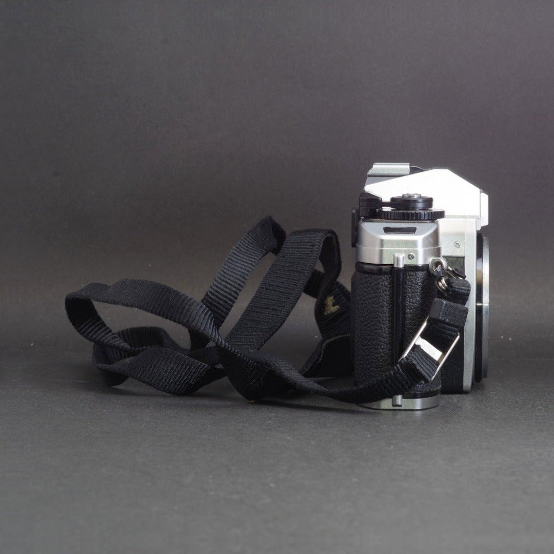 Nikon FG-20 (Silver) - Filem.sg