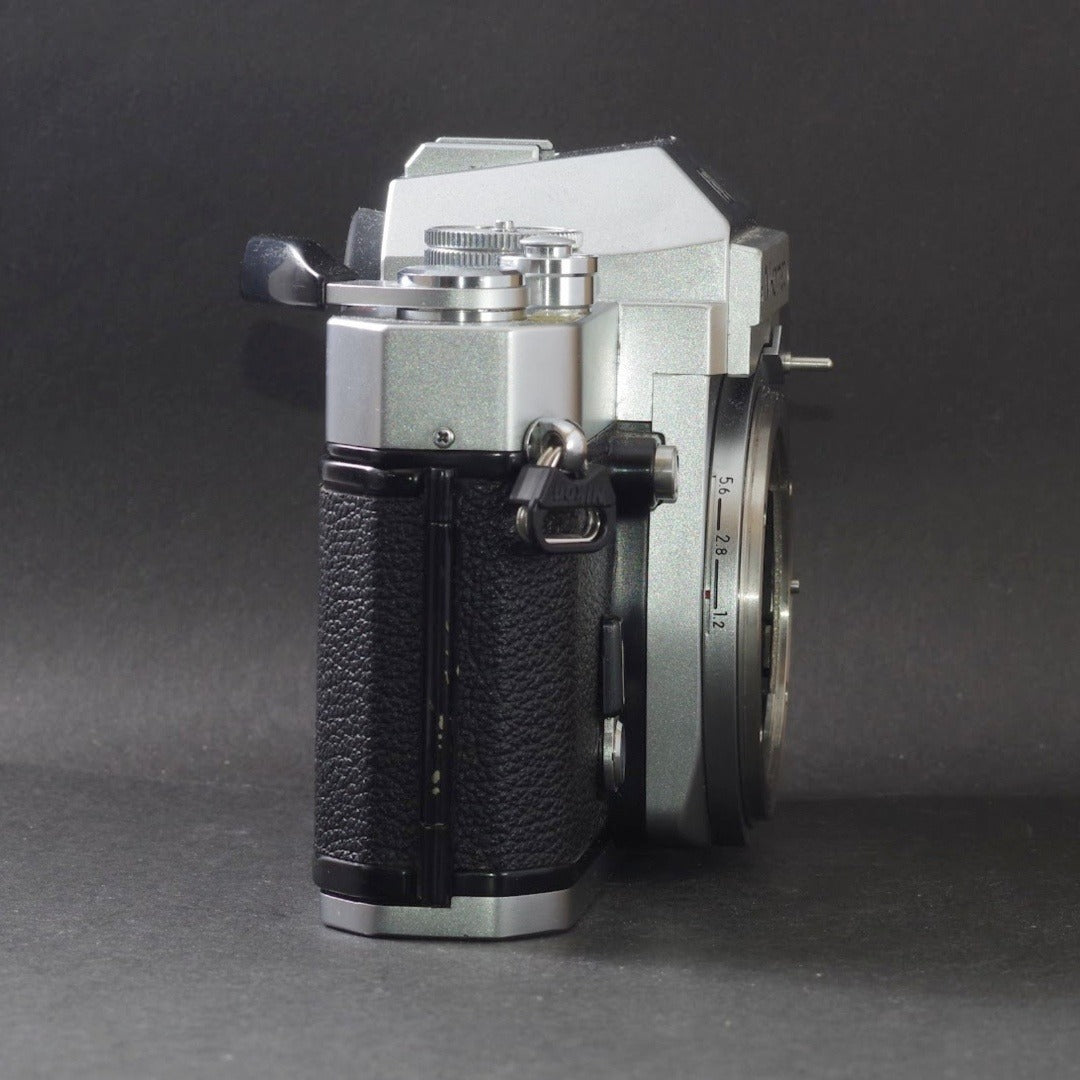 Nikon Nikomat EL (Silver) - Filem.sg