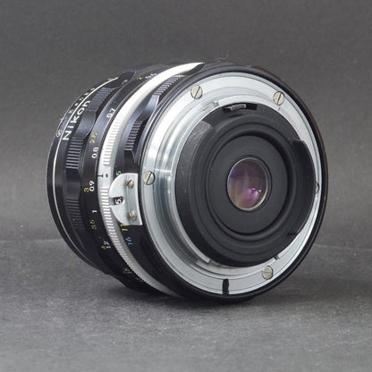 Nikon Nikkor-H Auto 28mm f/3.5 non-Ai - Filem.sg