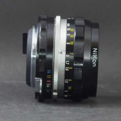 Nikon Nikkor-H C Auto 28mm f/3.5 non-Ai - Filem.sg