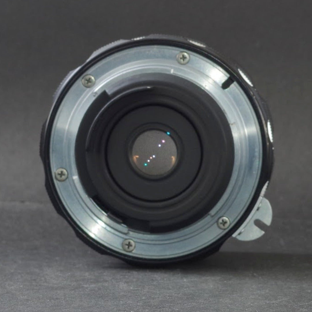 Nikon Nikkor-H C Auto 28mm f/3.5 non-Ai - Filem.sg