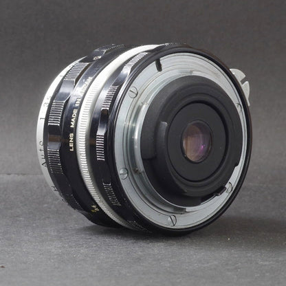 Nikon Nikkor-H Auto 28mm f/3.5 non-Ai - Filem.sg