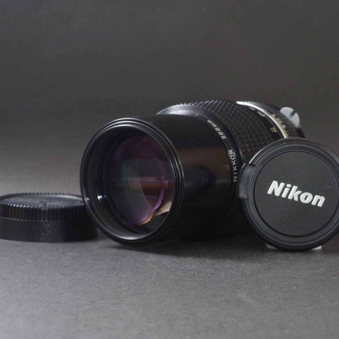 Nikon Nikkor 200mm f/4 non-Ai - Filem.sg