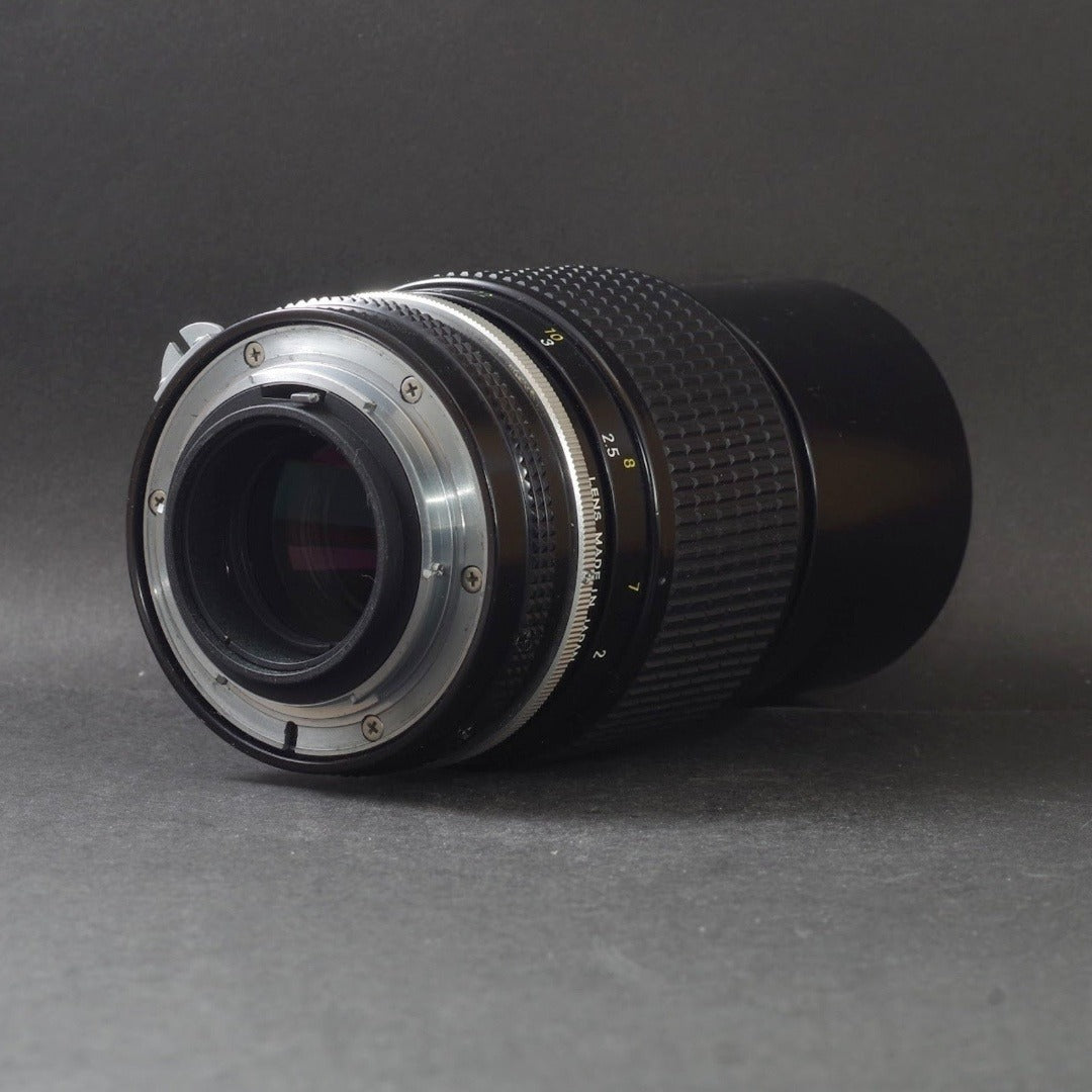 Nikon Nikkor 200mm f/4 non-Ai - Filem.sg