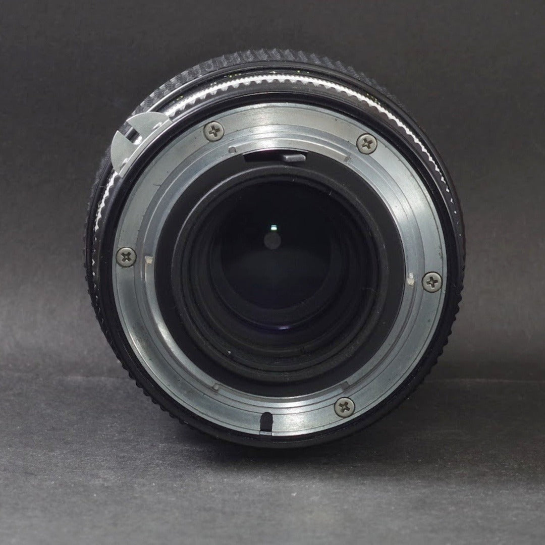 Nikon Nikkor 200mm f/4 non-Ai - Filem.sg
