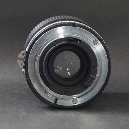 Nikon Zoom-NIKKOR 35-105mm f/3.5-4.5 Ai-S - Filem.sg