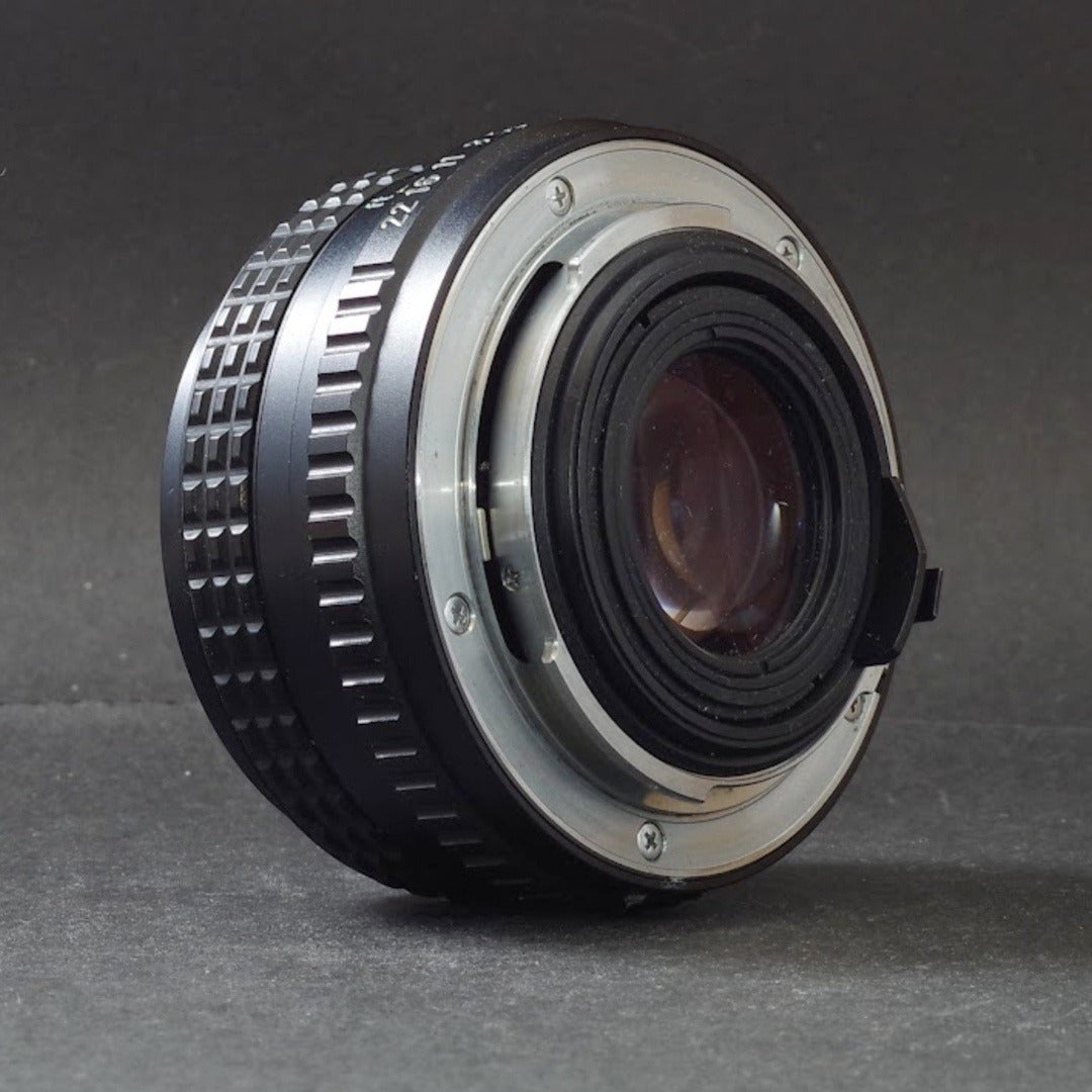 Pentax SMC PENTAX-M 50mm f/1.7 - Filem.sg