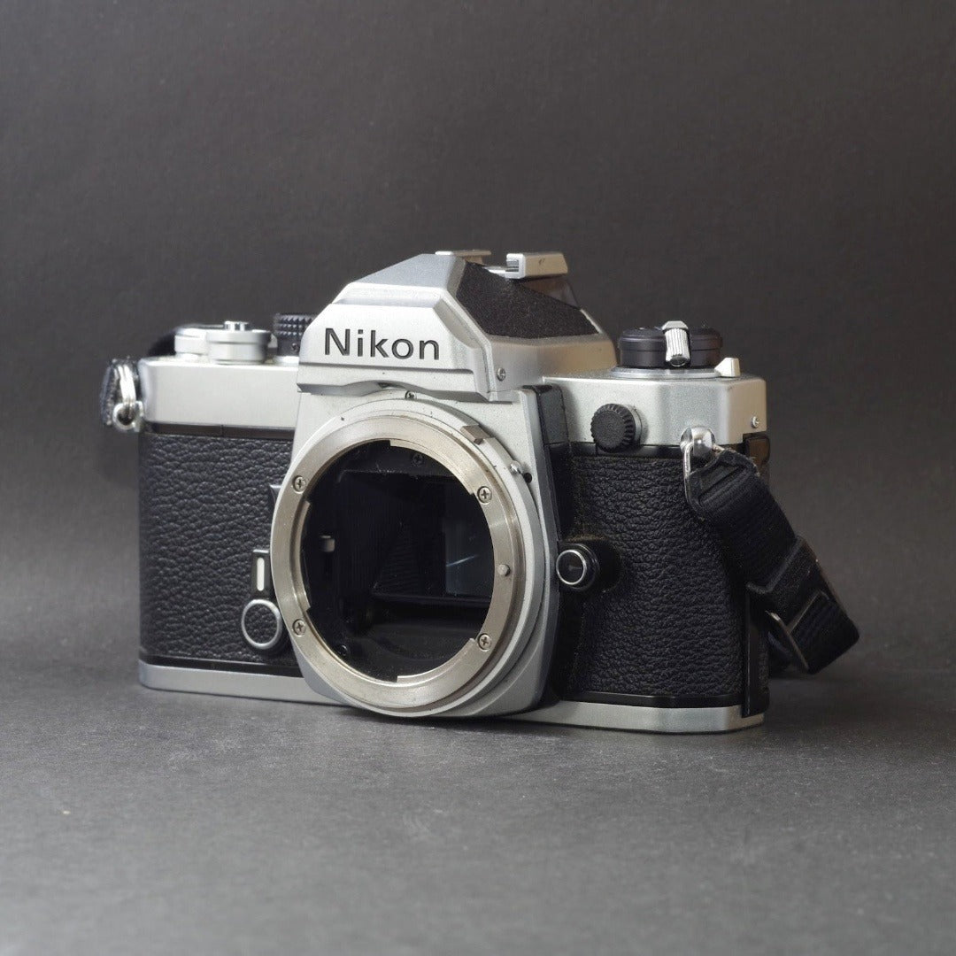 Nikon FM (Silver) - Filem.sg
