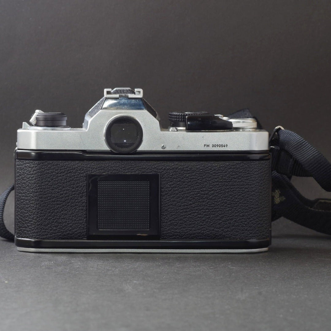Nikon FM (Silver) - Filem.sg