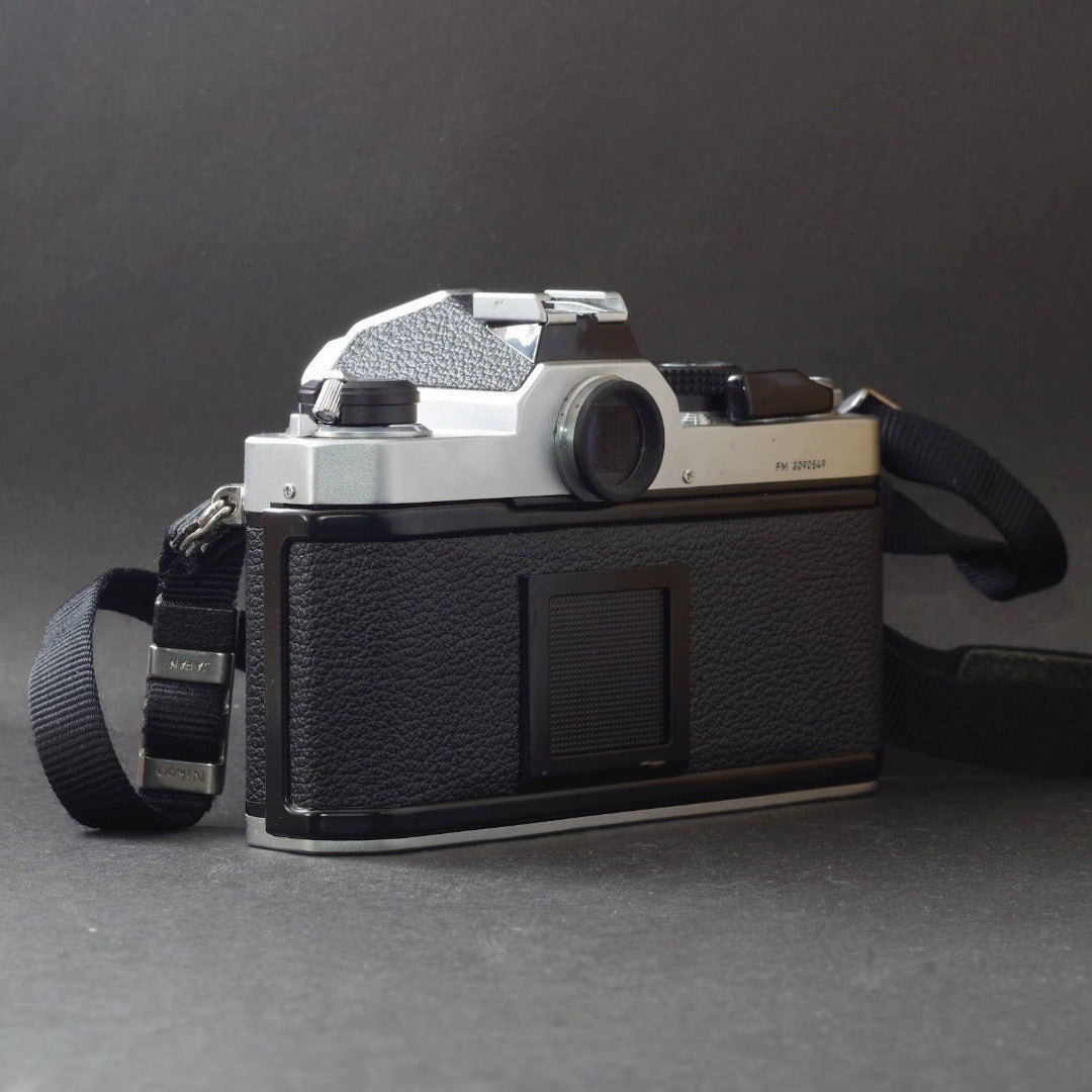 Nikon FM (Silver) - Filem.sg