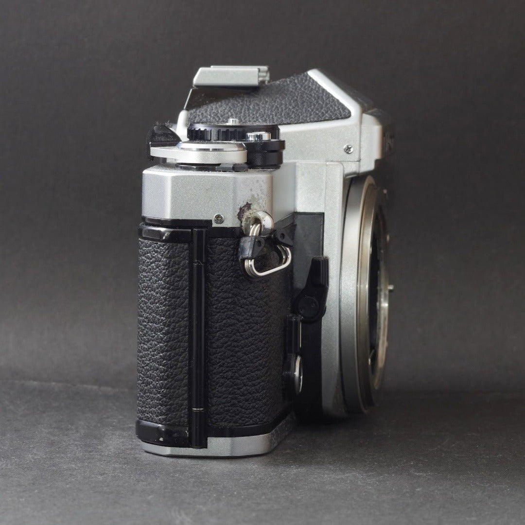 Nikon FE (Silver) - Filem.sg