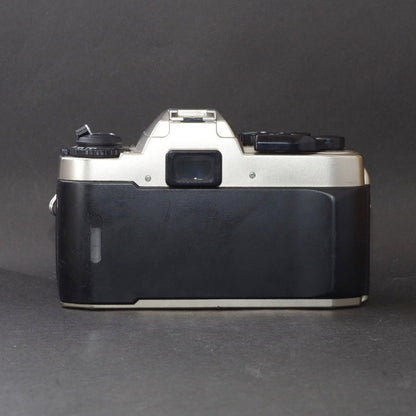 Nikon FE10 - Filem.sg