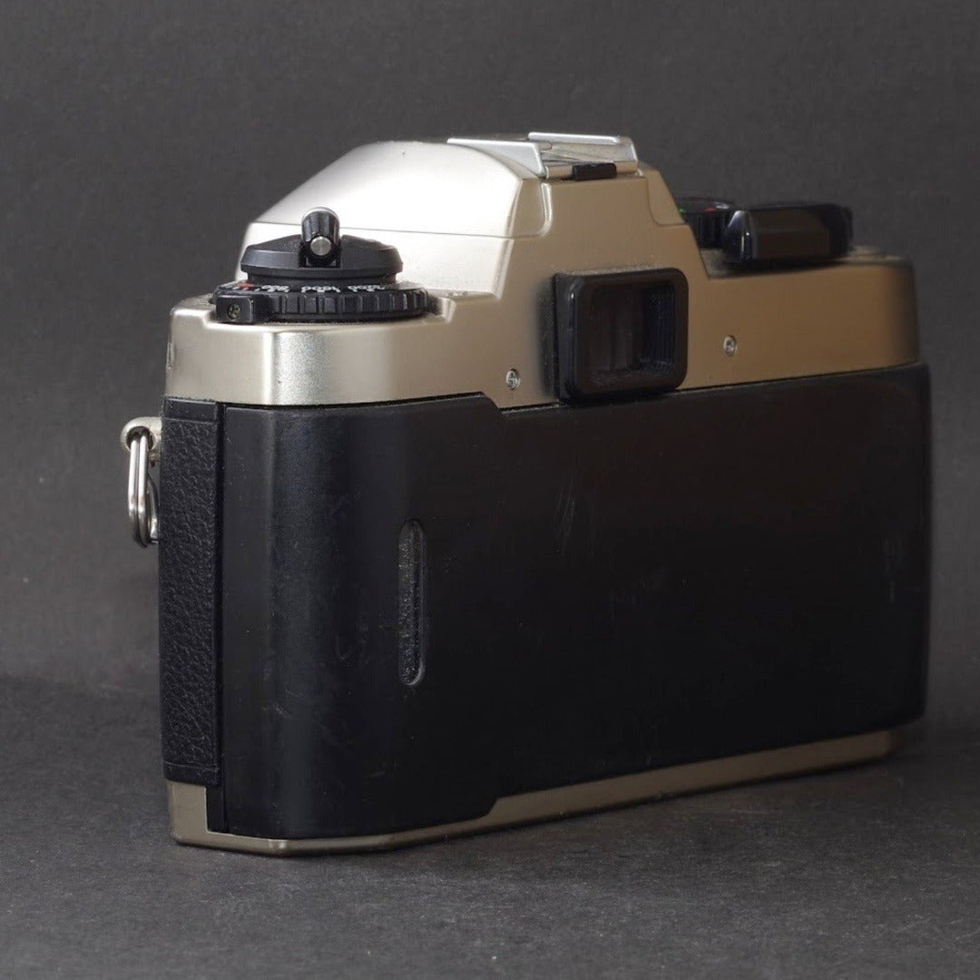 Nikon FE10 - Filem.sg