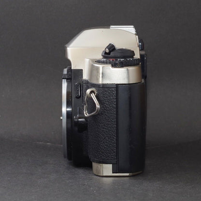 Nikon FE10 - Filem.sg