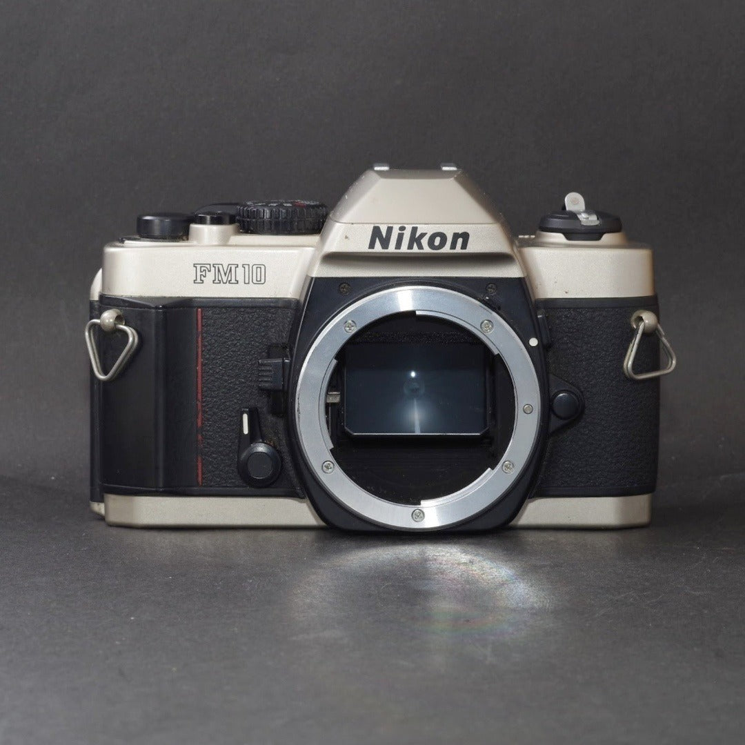 Nikon FM10 - Filem.sg