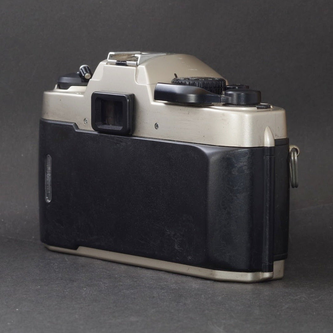 Nikon FM10 - Filem.sg