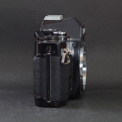Canon AV-1 - Filem.sg