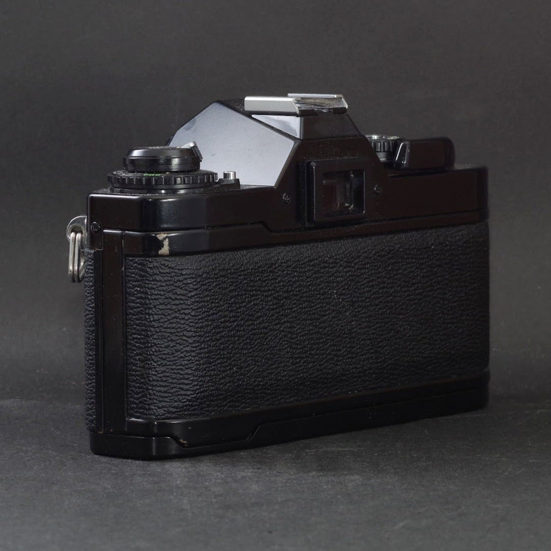 Canon AV-1 - Filem.sg