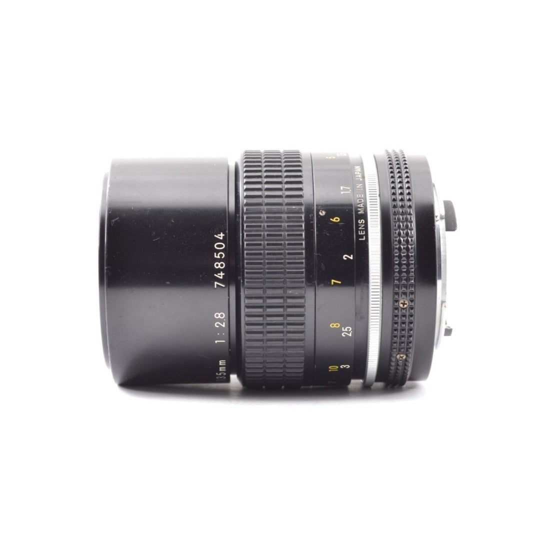 Nikon Nikkor 135mm f/2.8 non-Ai - Filem.sg