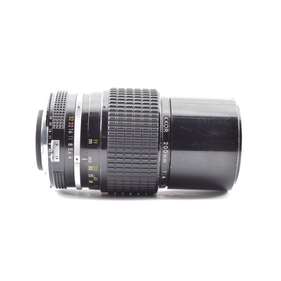Nikon Nikkor 200mm f/4 Ai - Filem.sg