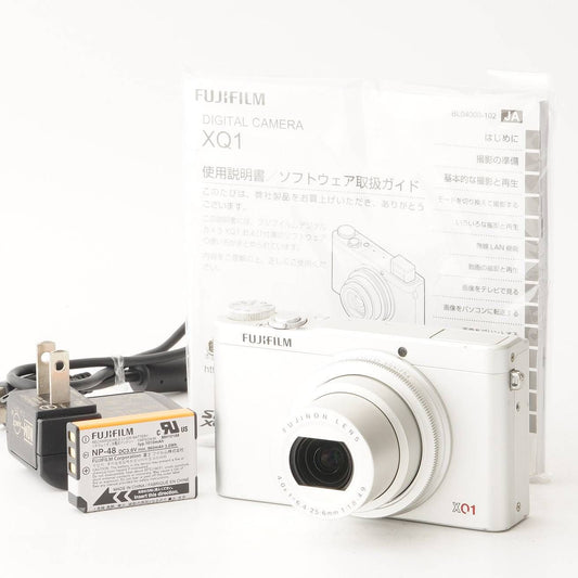 Fujifilm XQ1 (Silver) - Filem.sg