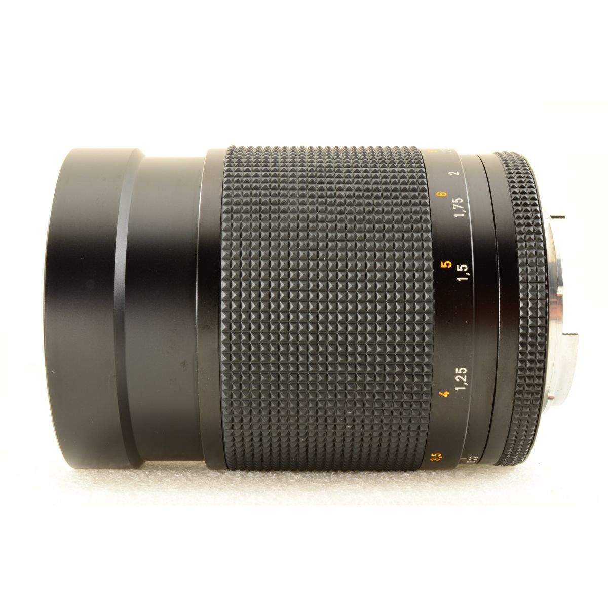 Contax Carl Zeiss Planar T* 100mm f/2 MMJ - Filem.sg