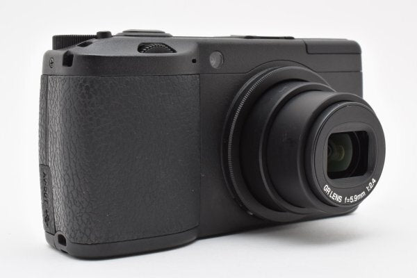 Ricoh GR DIGITAL II - Filem.sg