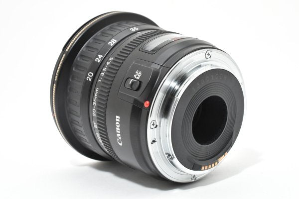 Canon EF 20-35mm 3.5-4.5 USM