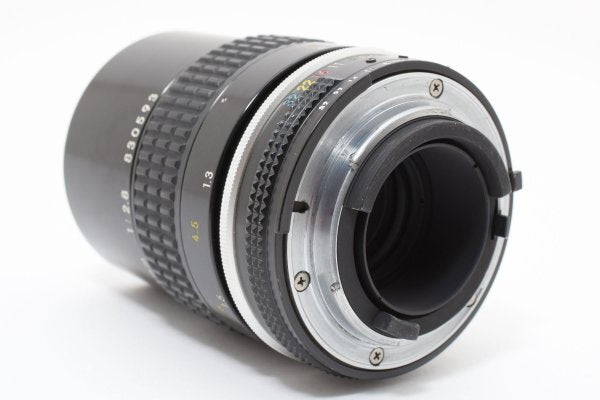 Nikon Ai NIKKOR 135mm F2.8