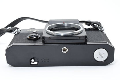 Canon F-1