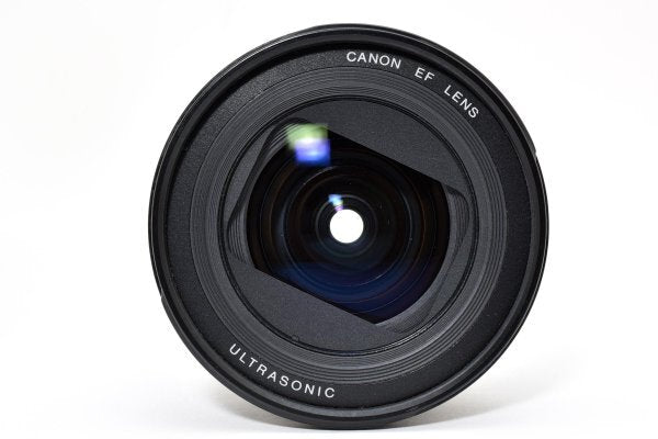 Canon EF 20-35mm F3.5-4.5 USM
