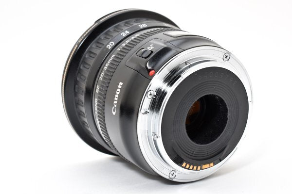 Canon EF 20-35mm F3.5-4.5 USM