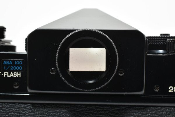 Canon F-1