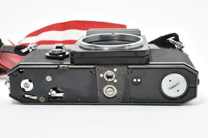 Canon F-1