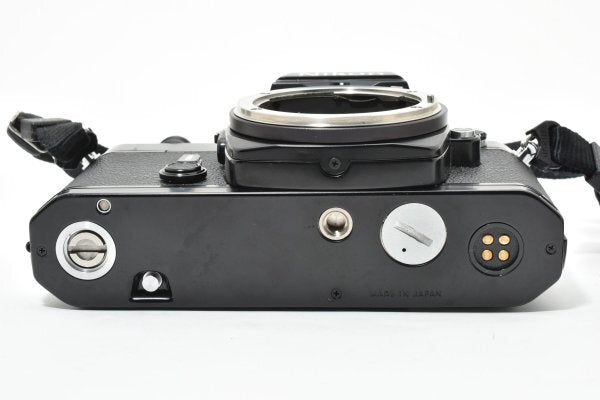 Nikon FE