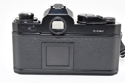 Nikon FE Black