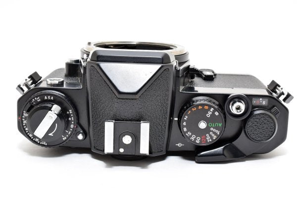 Nikon FE Black